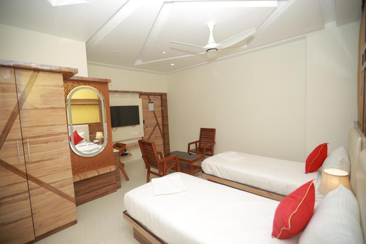 Sree Bharat Residency Hotel Alāndurai Buitenkant foto