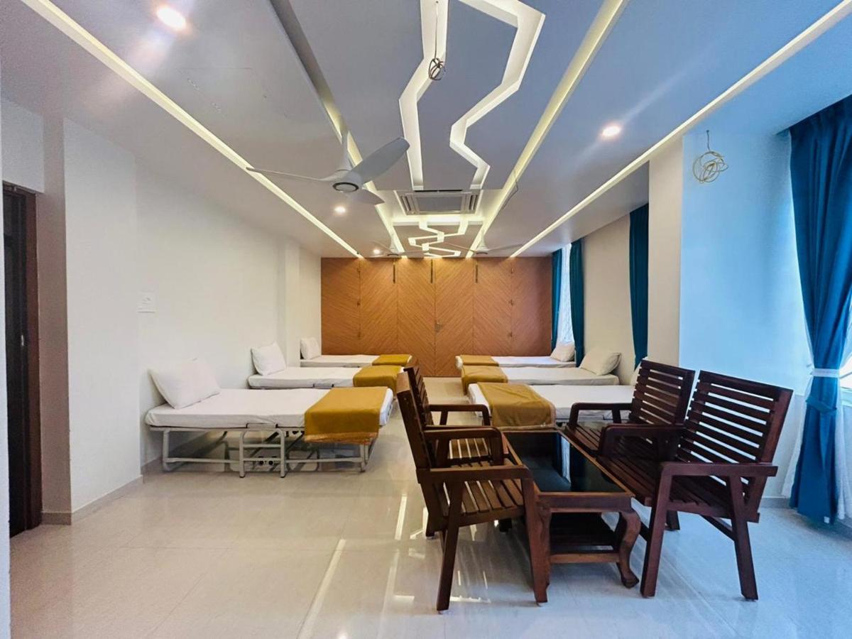 Sree Bharat Residency Hotel Alāndurai Buitenkant foto