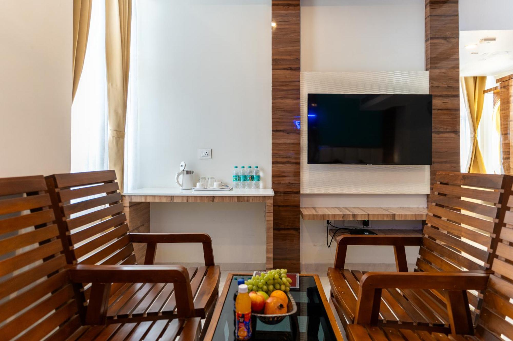 Sree Bharat Residency Hotel Alāndurai Buitenkant foto