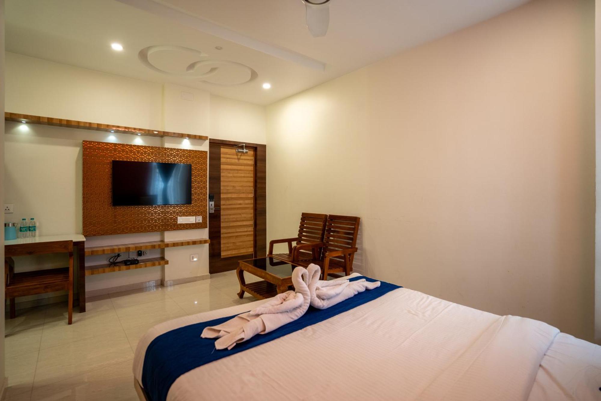 Sree Bharat Residency Hotel Alāndurai Buitenkant foto