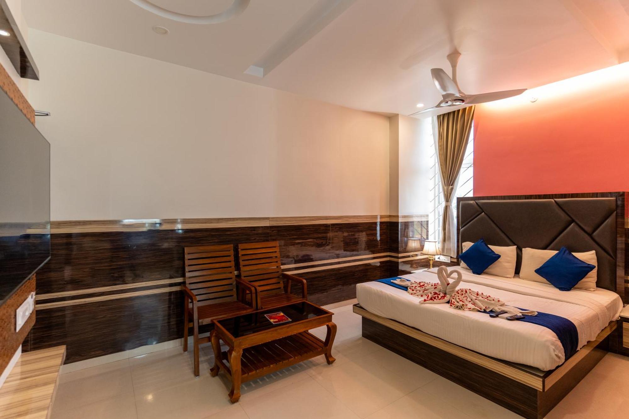 Sree Bharat Residency Hotel Alāndurai Buitenkant foto