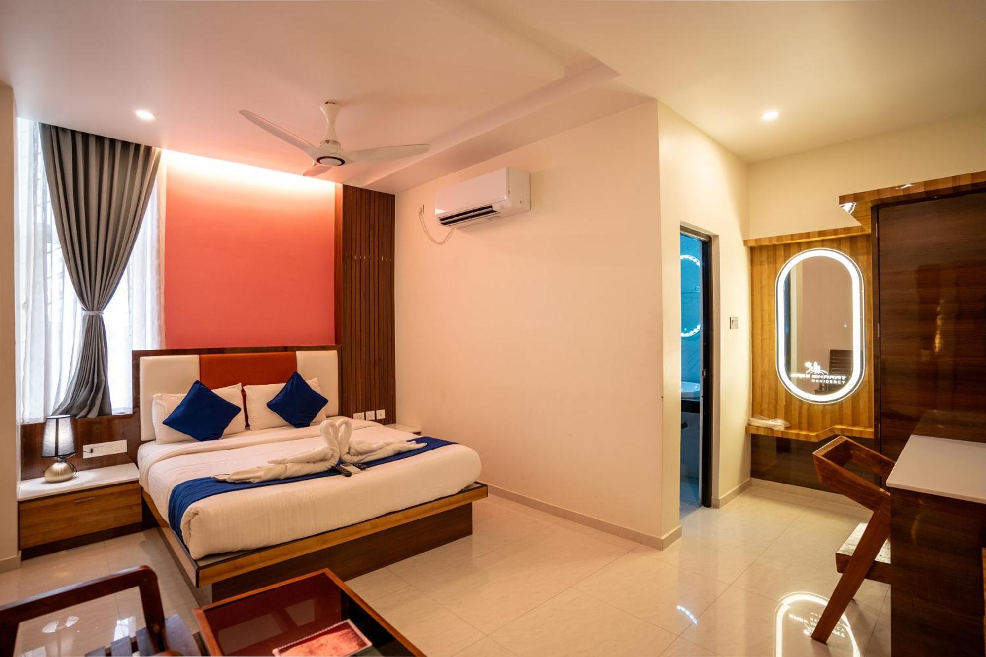 Sree Bharat Residency Hotel Alāndurai Buitenkant foto