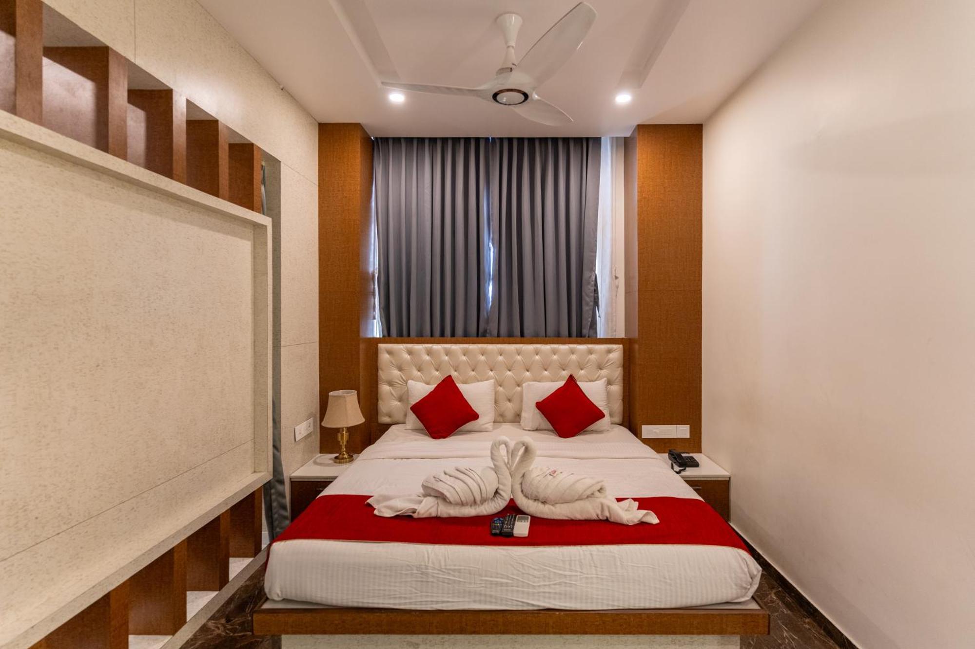 Sree Bharat Residency Hotel Alāndurai Buitenkant foto