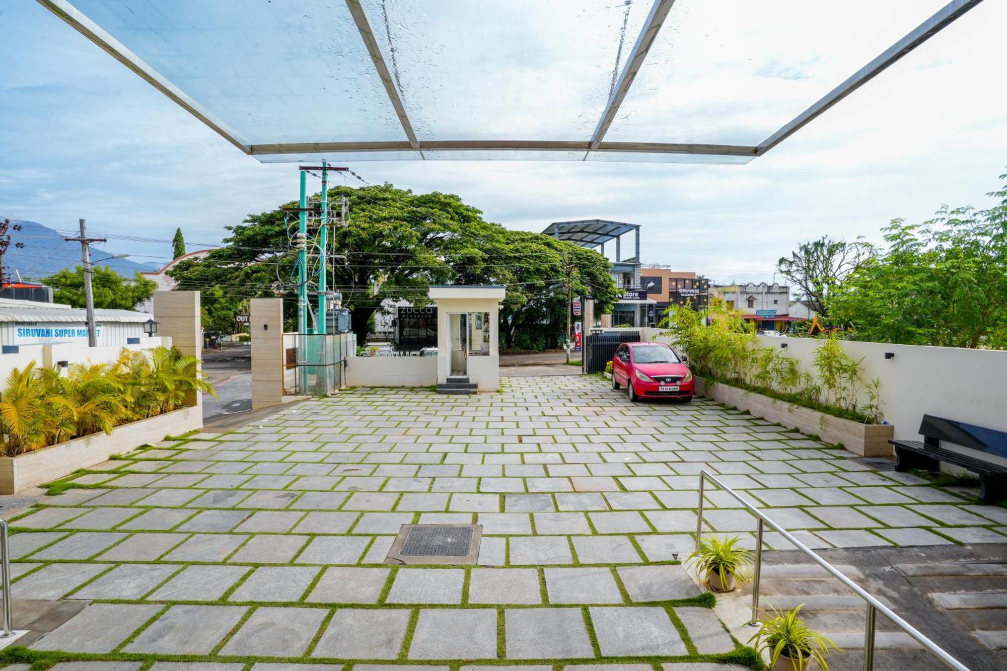 Sree Bharat Residency Hotel Alāndurai Buitenkant foto